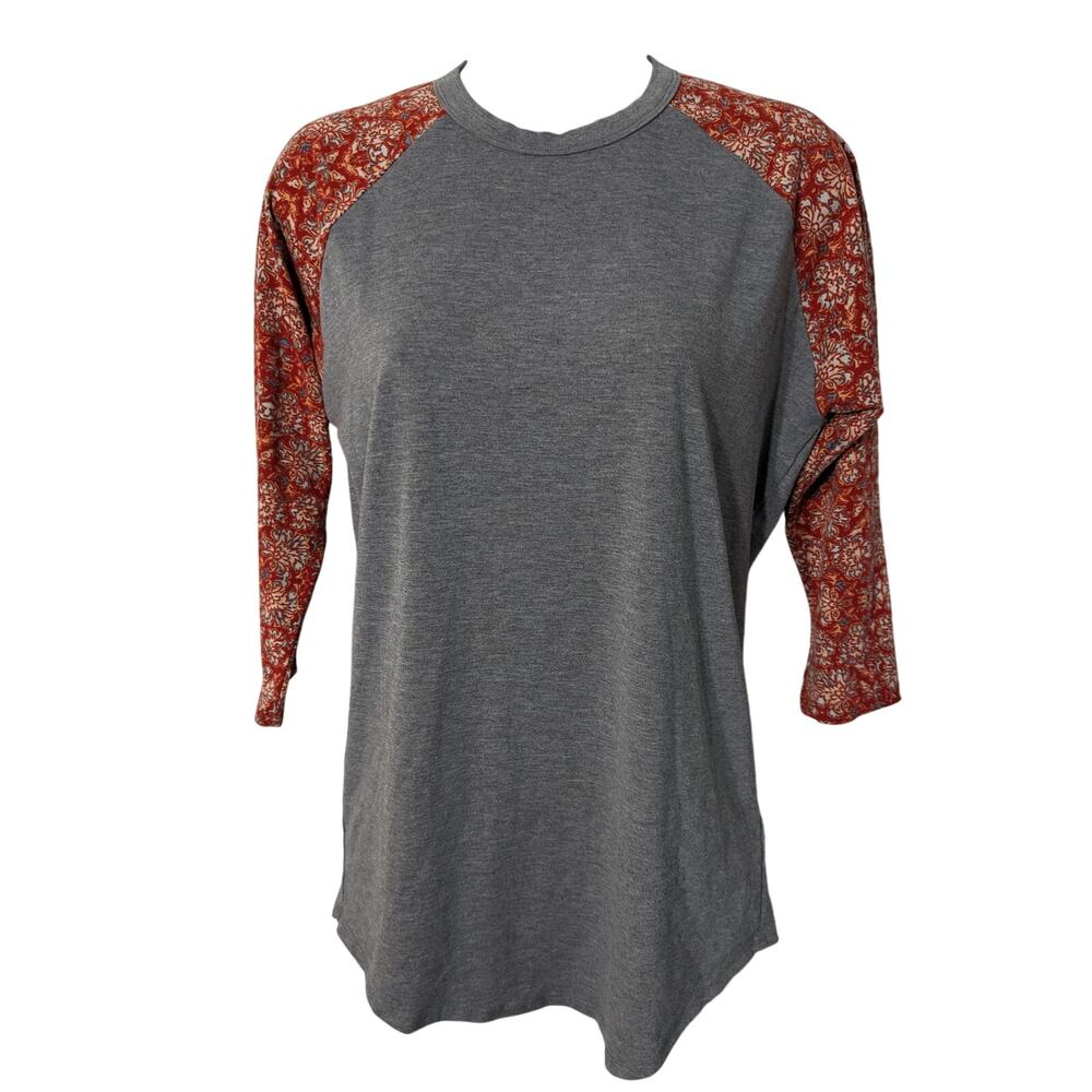 Lularoe Gray Red 3/4 Sleeve T-Shirt Size Small